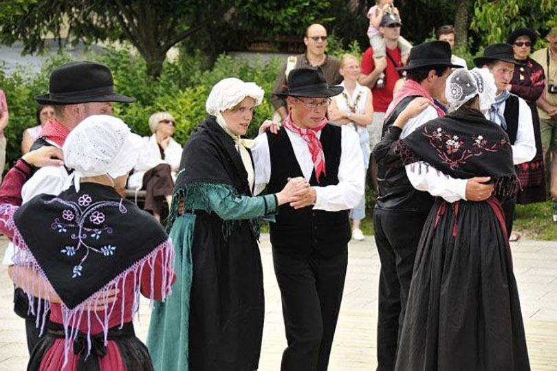 folklore traditionnel haut-savoie